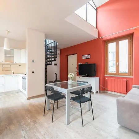 Heart Centre Milan Navigli 3 Levels Apartment Exterior photo