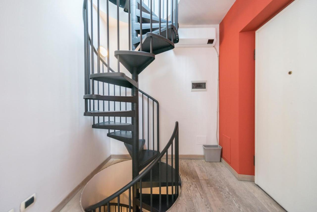 Heart Centre Navigli 3 Levels Apartamento